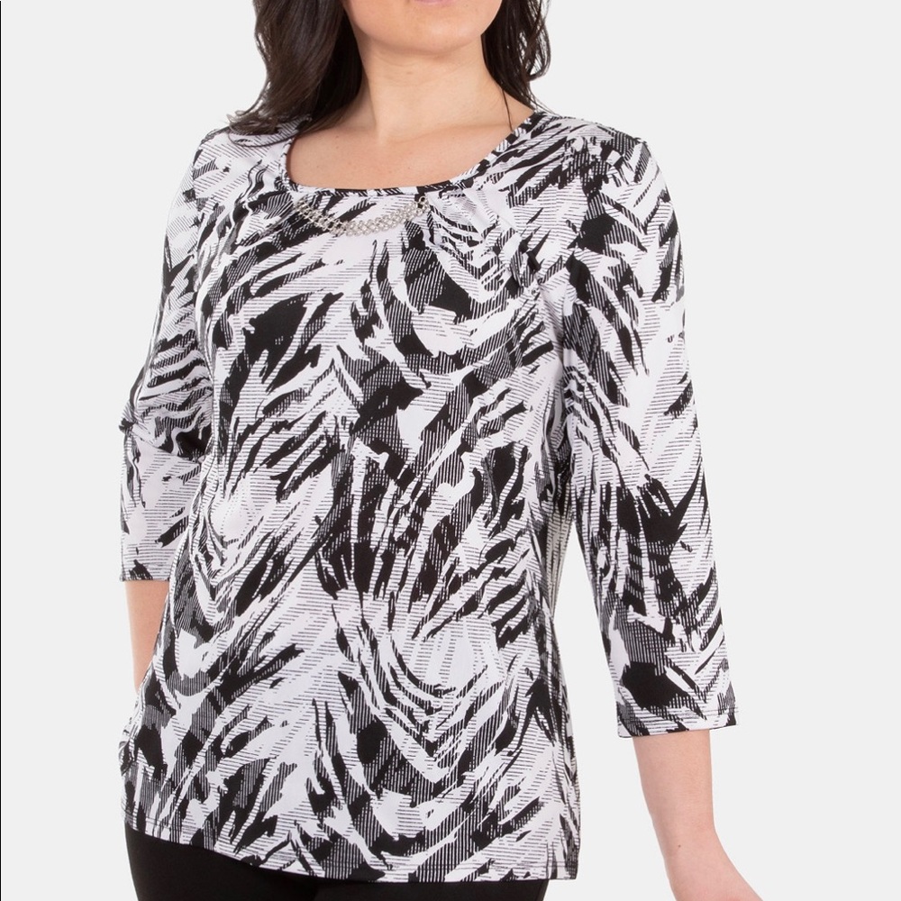NY Collection Embellished Top